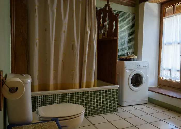 Caenia Grupos Casa di campagna Traguntia